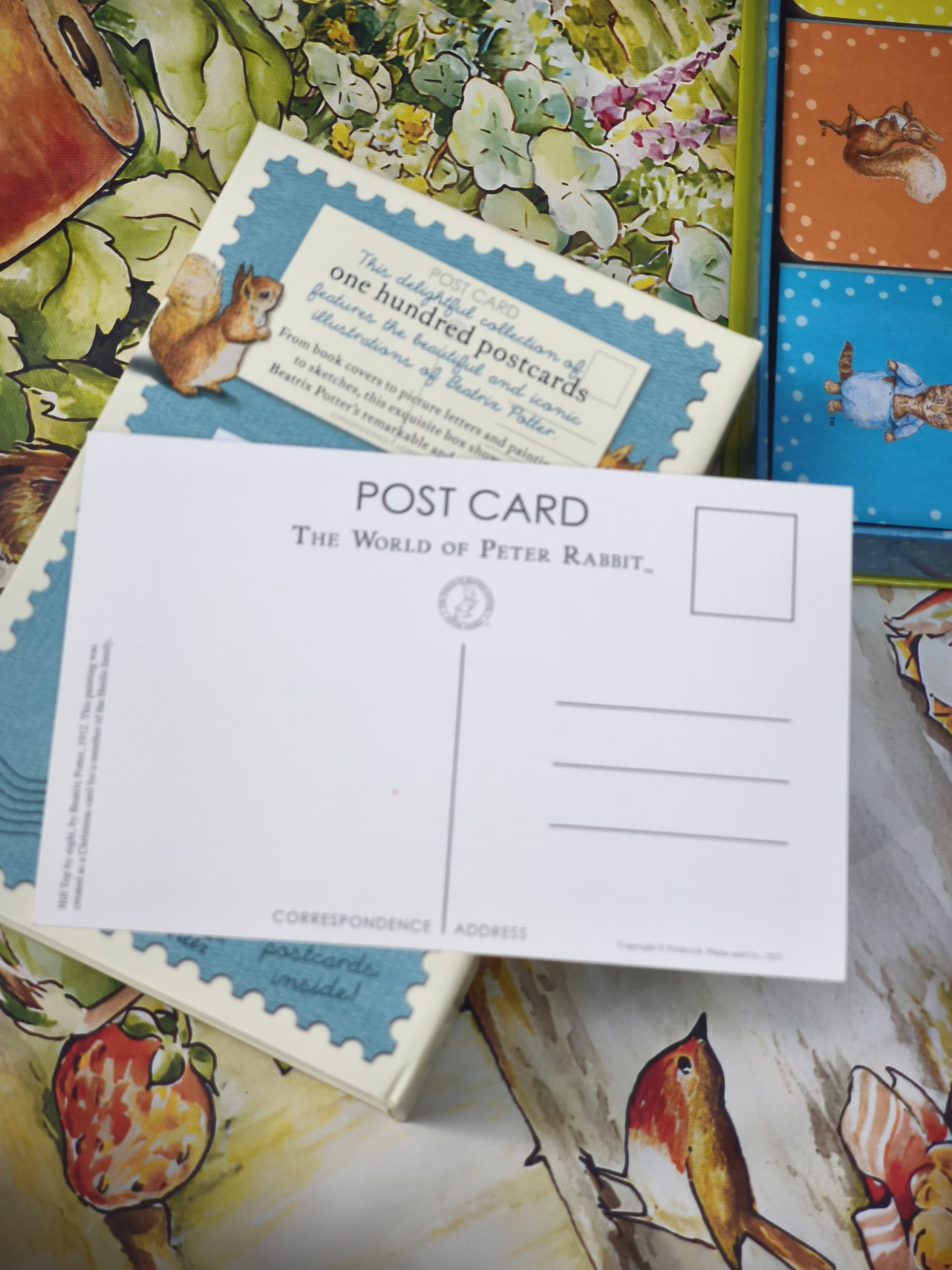 The World of Peter Rabbit: A Box of Postcards