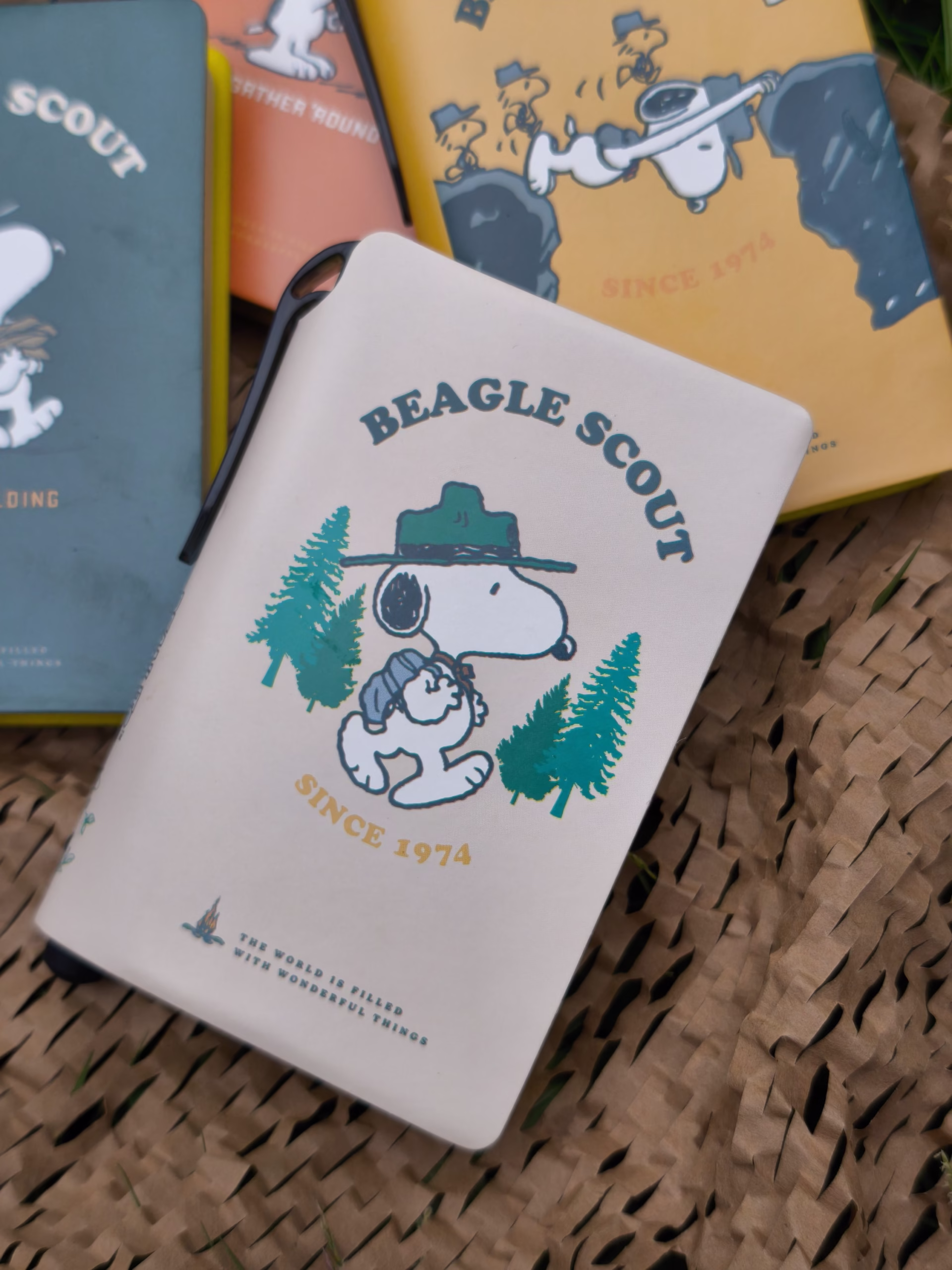 Sổ mini bìa da kèm bút Peanut Snoopy