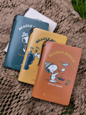 Sổ mini bìa da kèm bút Peanut Snoopy