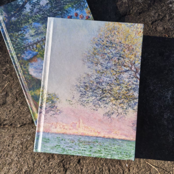 Sổ tranh Monet Nho xanh - Antibes in the Morning