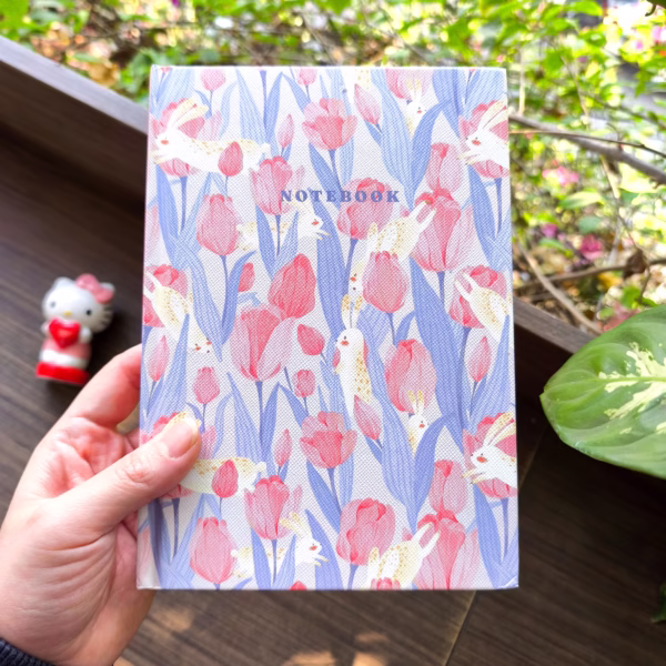 Sổ kẻ ngang Leben bìa vân vải - Thỏ và tulip