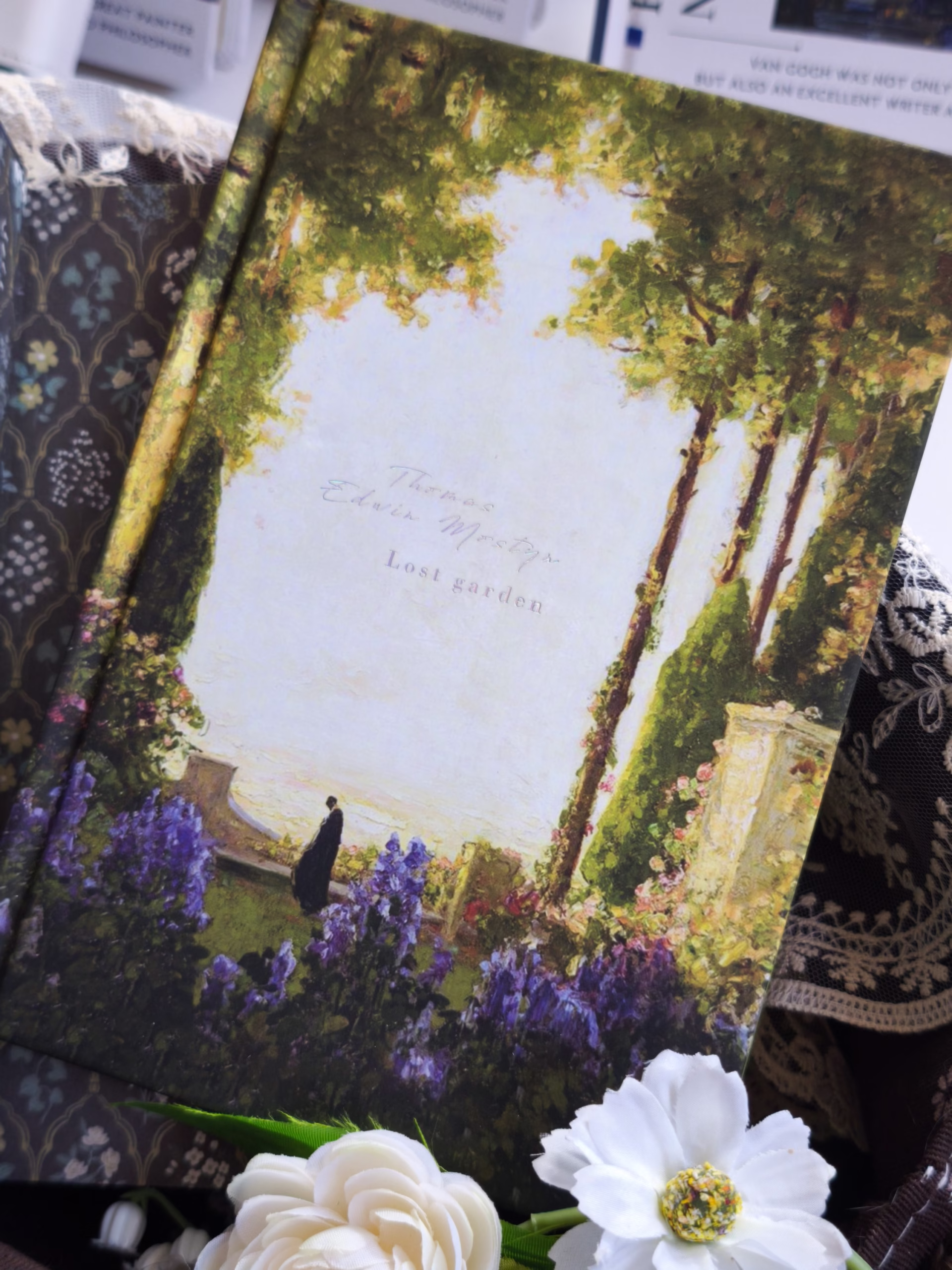 Sổ tranh Thomas Edwin - Lost garden series