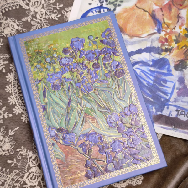 Sổ kẻ ngang, gáy mạ vàng, dập nổi - Diên vỹ, Van Gogh