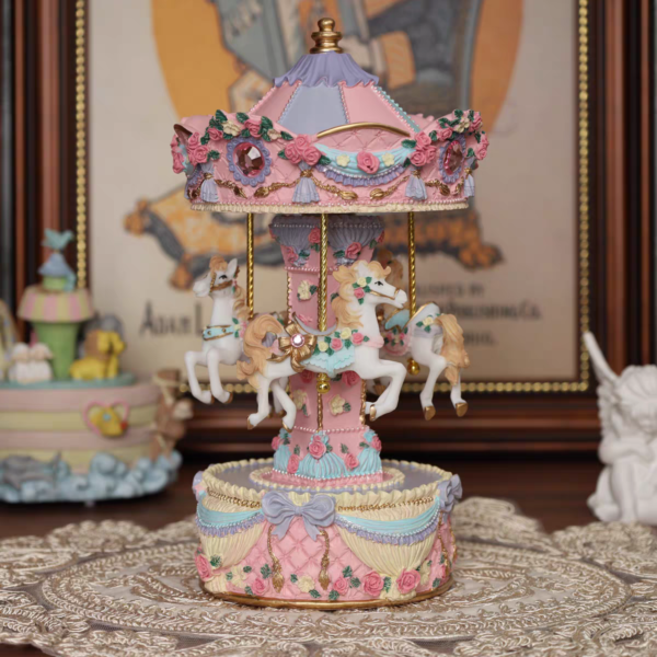 Hộp nhạc vòng xoay ngựa gỗ hoa hồng
