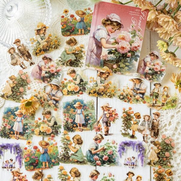 Sticker Em Bé Vườn Hồng