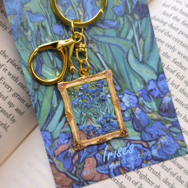 Móc khoá art museum - Hoa diên vĩ