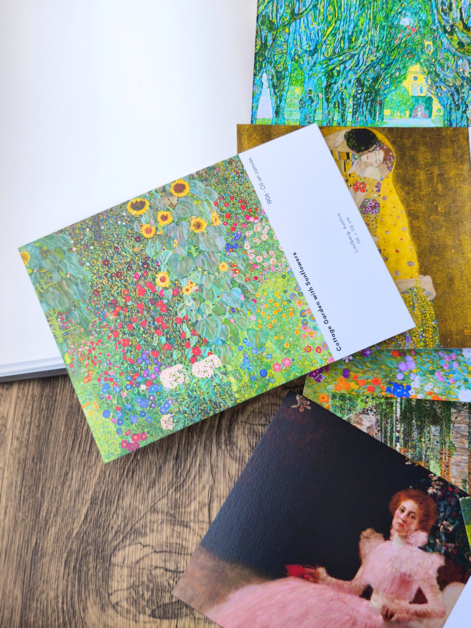 Set 20 postcard Klimt